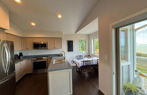 EcoBluff Retreat - Sunset & Water Views! - Foto 3