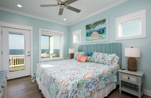 Luxury Beachfront l Sleeps 20, Hot Tub, Pool & Game Room Fun! - Foto 73