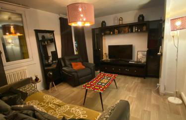 Bel appartement spacieux ,convivial de 3 chambres avec parking privé sécure - Photo 45