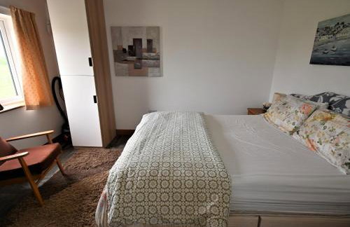 Orchard Farm Cottage - Photo 9