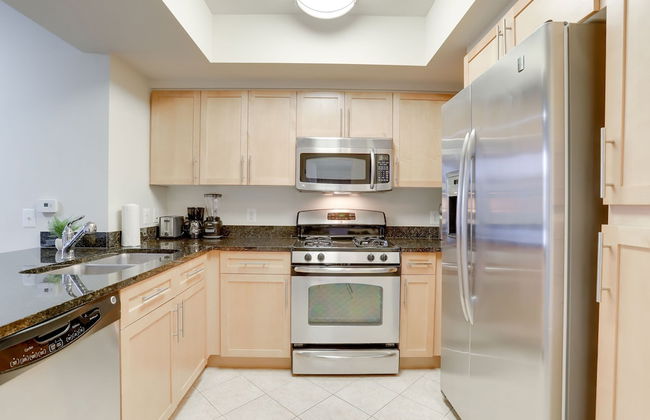 Nice Apt Great Views in Pentagon City - Foto 12