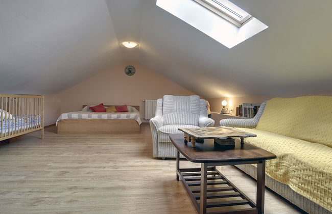 Well Maintained Holiday Home With Private Heated Pool Near the Beach - Foto 2