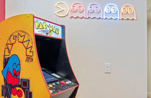 Hot Tub - Mins to Short North - Retro Game Room - Foto 12