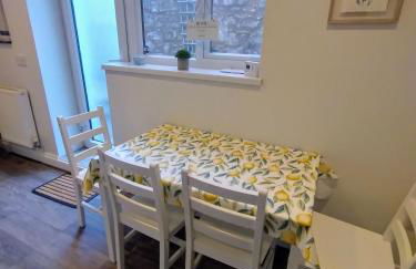 large 4 bedroom - Foto 17