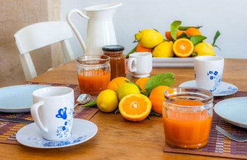 Marina 48 Seafront Apartment - Foto 10