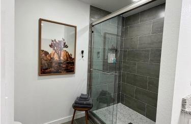 Lucky Cowboy Lodge Near WinStar - Cozy 3BR Home - Foto 20