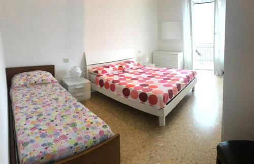 The Family Houses - Apartments with Balcony and Lake View - Foto 19