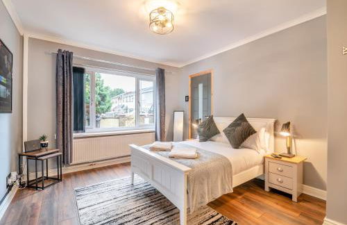 Crynant Countryside Retreat - Photo 8