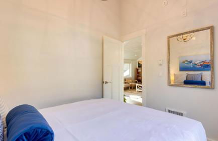 Cozy Whidbey Island Stay Steps to the beach Fireplace BBQ Near Trails - Foto 13