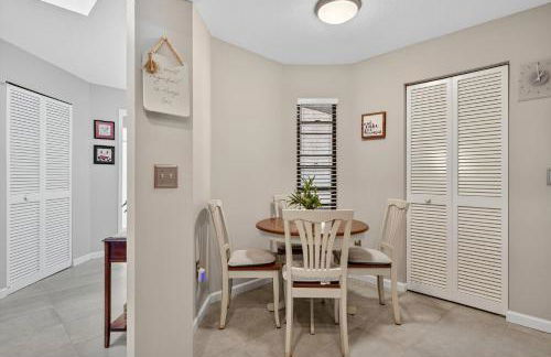 Florida Oasis Fully Equipped • 12 Min to Beaches - Foto 18