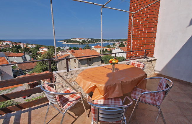 Apartment 761 - Photo 15