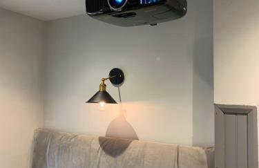 The Connaught Suite - Inc Private Hot Tub - Photo 5