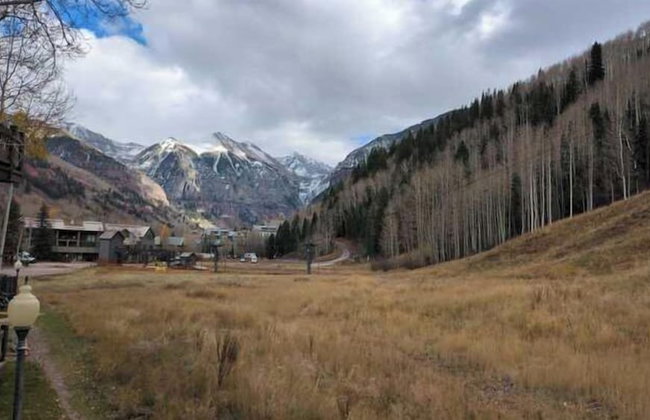 Etta Place 7 by Avantstay Ski In/ Ski Out Unit w/ Striking Views! - Foto 42