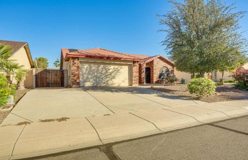 Putting Green, Pool and Spa! San Tan Valley Escape - Foto 43