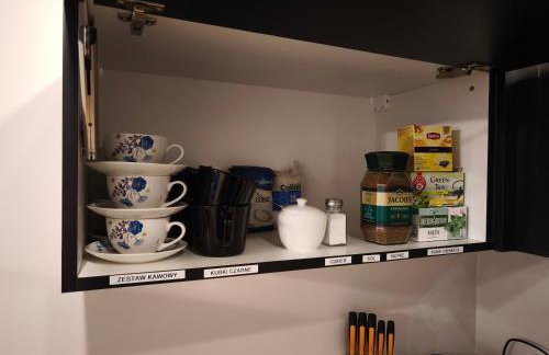 W Centrum Luksusowy Apartament, Duży Parking, Zameldowanie 24h, FV, Ekspres, XBOX, Klimatyzacja, Dwie Sypialnie, Kuchnia i Salon, Samo centrum miasta, - Foto 16