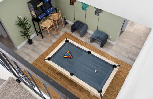 Game Room Resort Pool HotTub Modern Desert Oasis - Foto 43