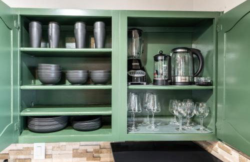 Red Door Hideaway 3BD Hot Tub Foosball - Foto 12