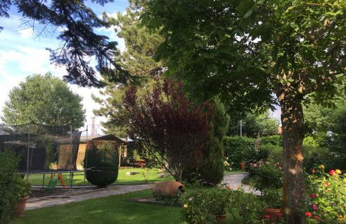 Villa Aurelia - Casa de campo con jardín y piscina entre Madrid y Segovia - Photo 34