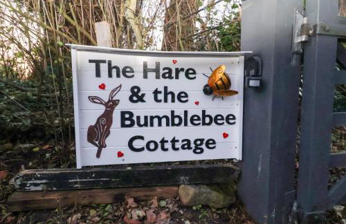 The Hare and Bumblebee Cottage - Foto 32