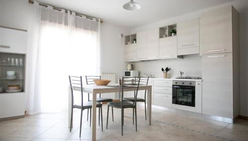 IseoLakeRental - Appartamento Iris - Photo 4