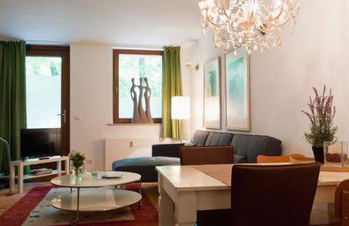 Beautiful Park Apartment for 4 Guests - Photo 2