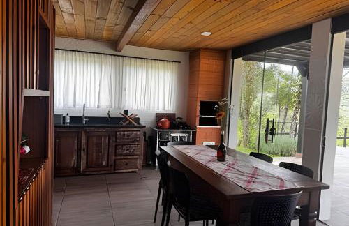 Chalé | Hidro | Churrasqueira | Vista maravilhosa - Foto 37