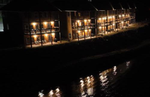 Keweenaw Waters Resort - Foto 71