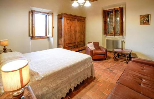 Awesome Apartment In Il Ferrone - Foto 13