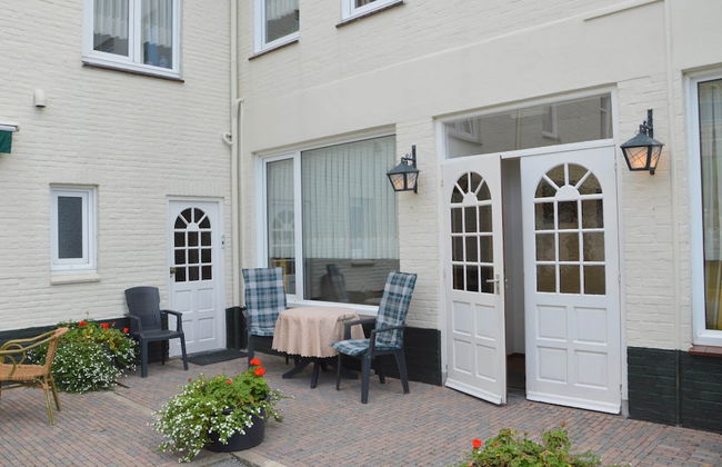 Snug Apartment in Schin op Geul Near Public Pool - Photo 49