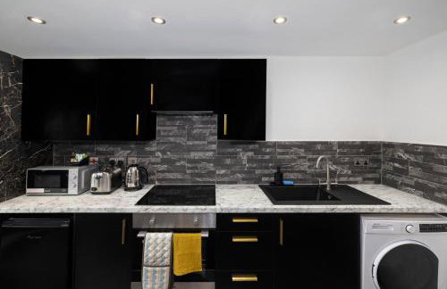 Spacious & Stylish Self Contained Studio Apartments - Foto 10