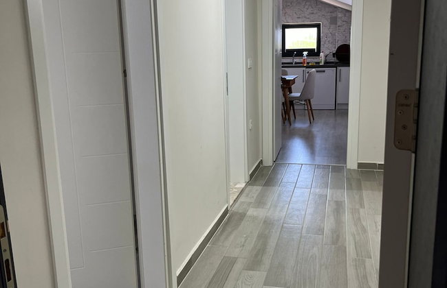 Bright House Apart - Photo 14
