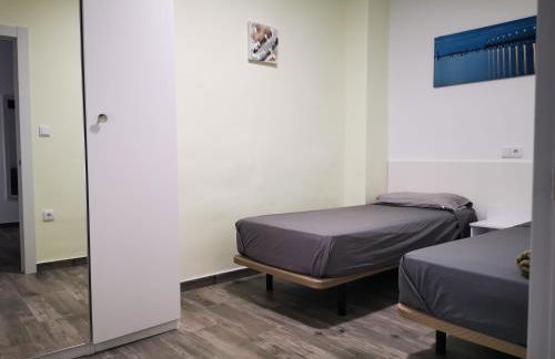 Home-Castillo,2 baños-bathrooms - Foto 11