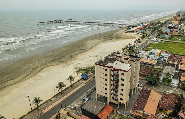 Apto em Mongaguá Prédio frente mar - Foto 18