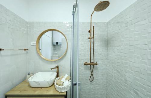 Orchid Stay - Photo 12