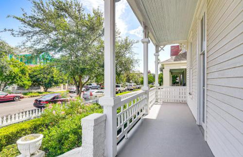 Less Than half Mi to The Strand Historic Galveston Apt! - Foto 24