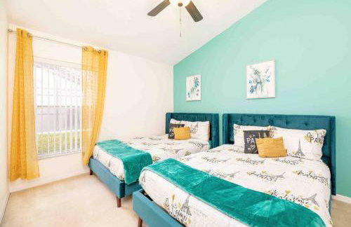 SUPER LUSH- FOAM BEDs w POOL & GAMEs - Foto 18