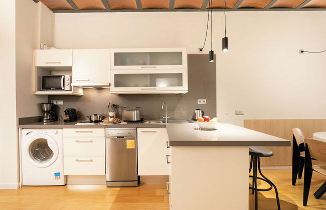 Aspasios Las Ramblas Apartments - Photo 17