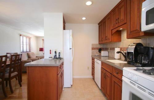 Bay Side Cape In Desirable Surf City Lbi - 4 Bedroom 2 Bath With Private Yard - Foto 4