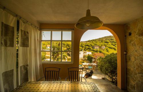 Apartments-Estate under the Paintbrush - Photo 63