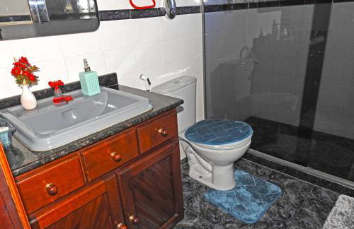 Casa com Piscina Centro Araruama - Foto 9