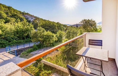 6 Bedroom Stunning Home In Lukovo - Foto 4