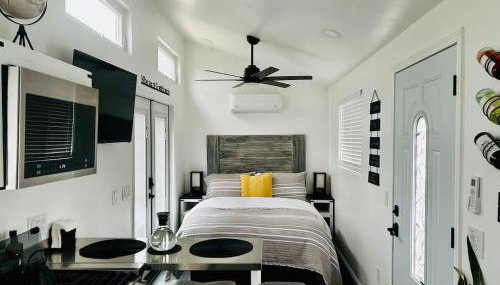 Boutique Tiny in Templeton Modern Wine Country - Foto 1