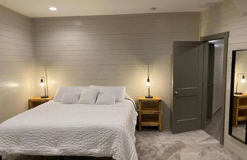 Dual Cabin- Yellowstone Family Retreat- Sled Hill - Foto 18