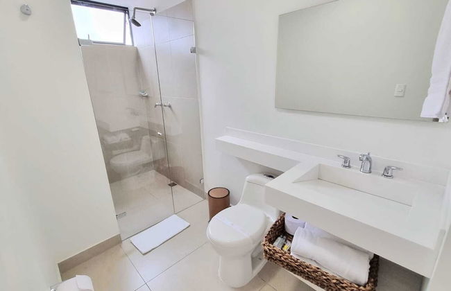 Origen Local Suites - Photo 47