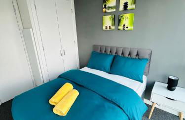 Birmingham City Centre, 2-Bedroom Apartment, 5 min walk from New Street Train Station - Foto 1