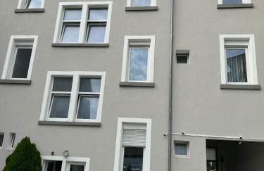 Zentrale 3 Zimmerwohnung mit kostenlosem Stellplatz - Foto 13