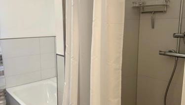 Schöne Wohnung 1 - Foto 2