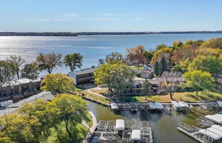 Lakeside Serenity - 2BR 1BA Clear Lake Escape - Foto 36