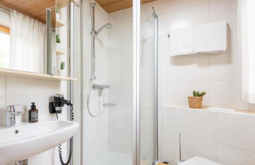 Best Butler: Studio Apartment *Balkon*Küche*Parken - Foto 16