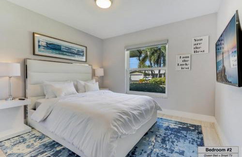 Canal - Water view, private pool, near beach - Foto 15